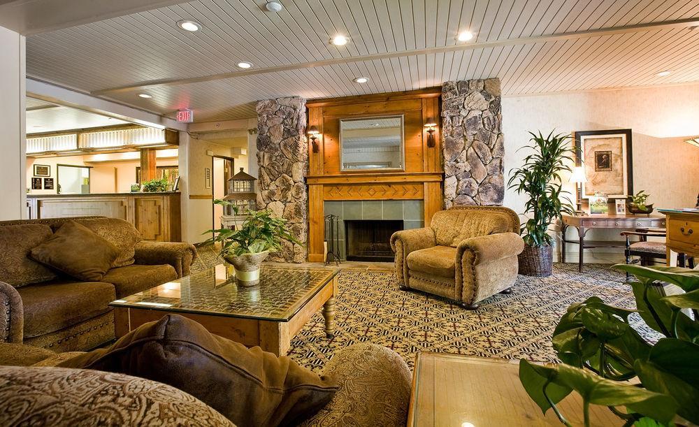 Hotel Western John Muir