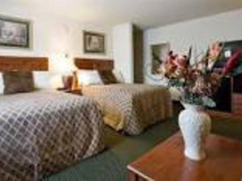 Hotel Western John Muir
